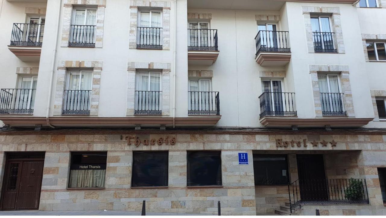 Hotel Tharsis Cazorla Buitenkant foto