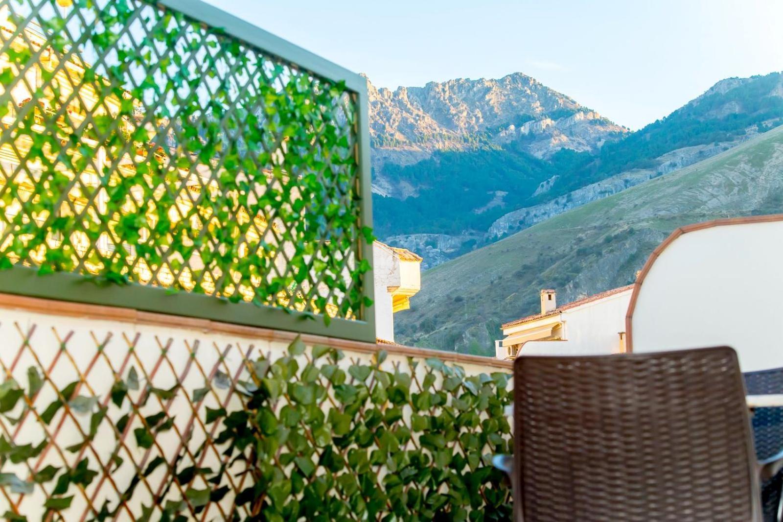 Hotel Tharsis Cazorla Buitenkant foto